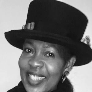 Meet your Posher, Marcia